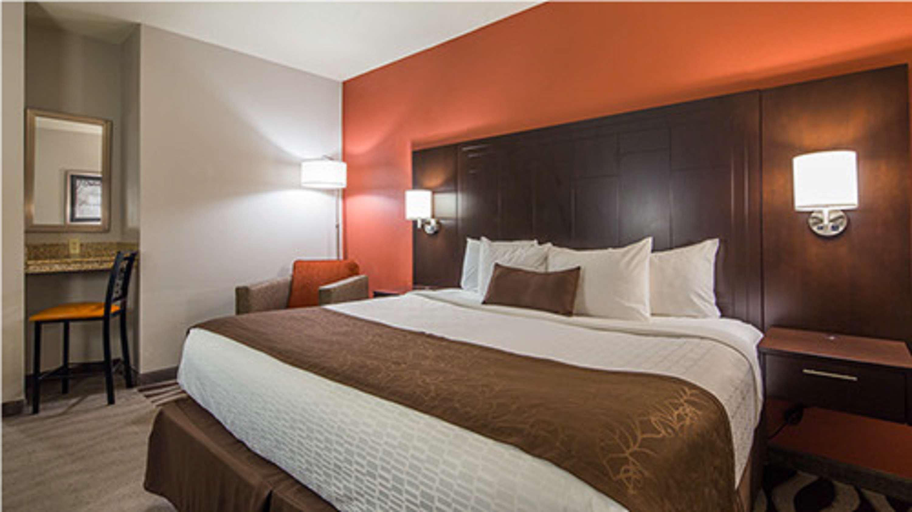 Best Western Plus Lee'S Summit Hotel & Suites Exterior foto