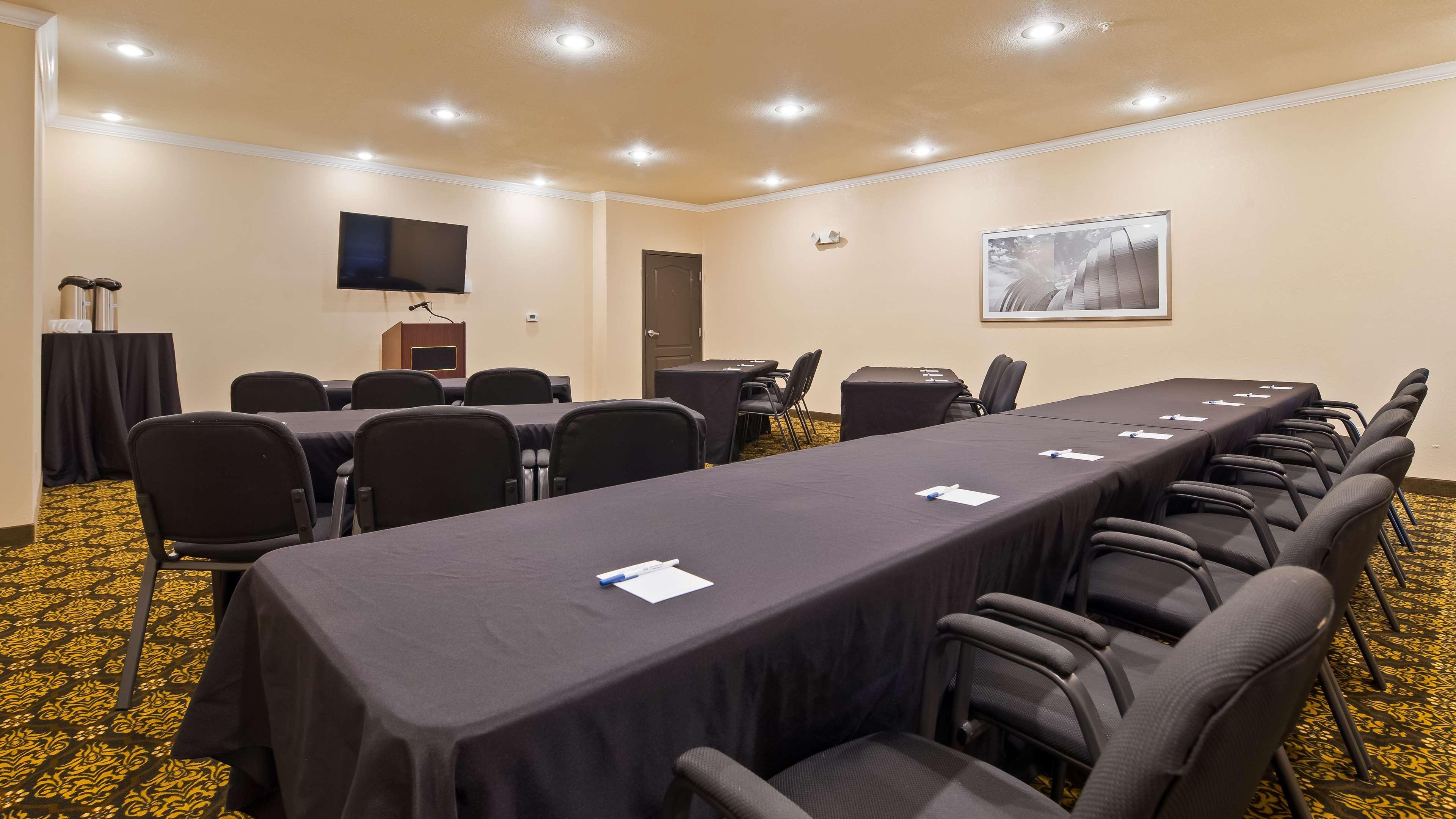 Best Western Plus Lee'S Summit Hotel & Suites Exterior foto
