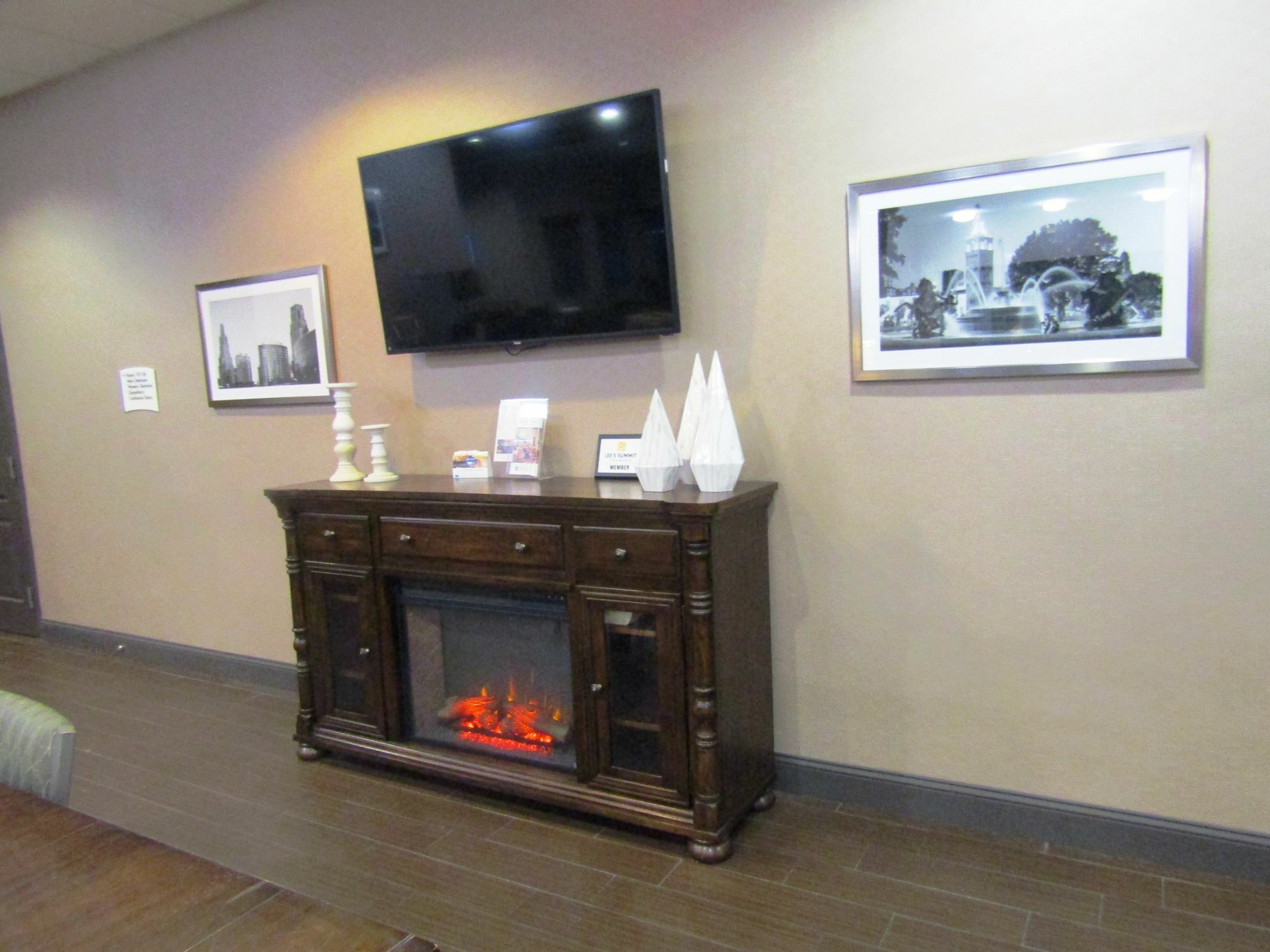 Best Western Plus Lee'S Summit Hotel & Suites Exterior foto
